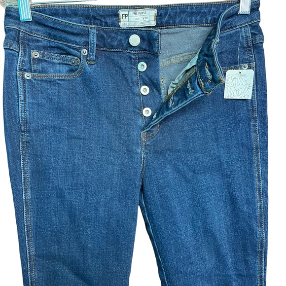 Free People Women's Jeans Size 28 Button Fly Bleu Denim Skinny New with Tag - Picture 2 of 8